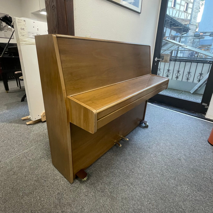 Schimmel - SABEL Klavier 120M Occasion Nussbaum Bj. 1975, mit Renner Mechanik (gebraucht) - Musik-Ebert Gmbh