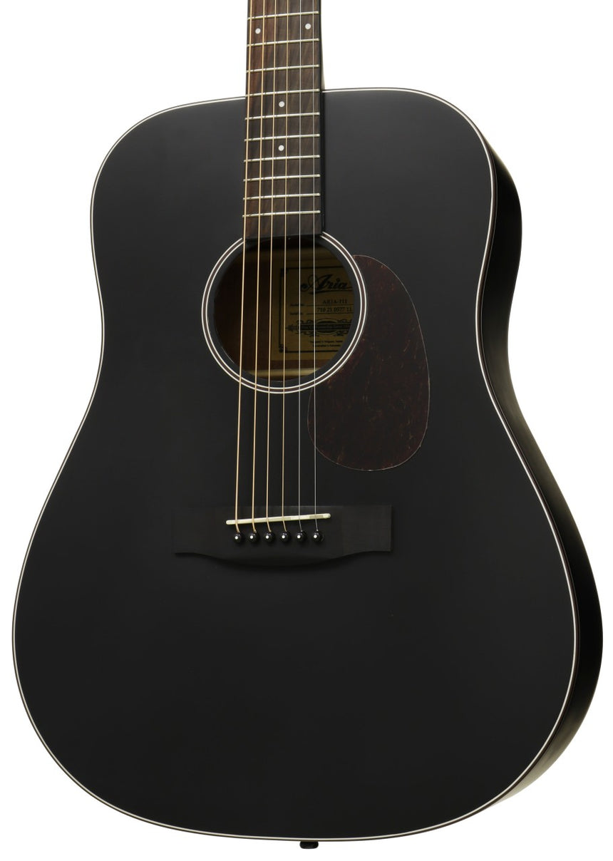 ARIA 111 MTBK Akustikgitarre schwarz matt Set inkl. Tasche, Gurt, Kapodaster und Tuner