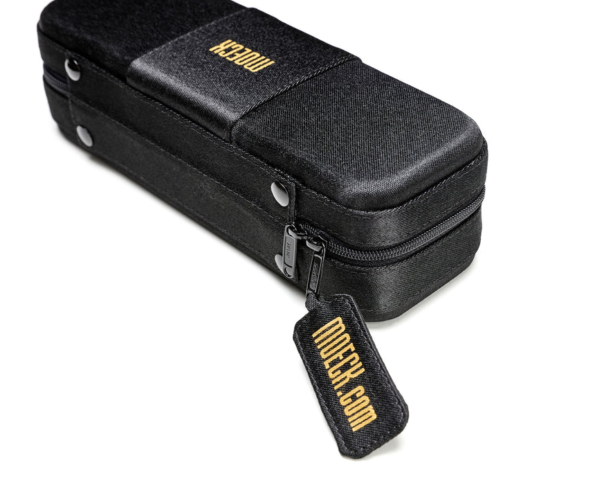 Étui noir Moeck Z9529 pour flûte à bec soprano – détail de la fermeture éclair et de la poignée