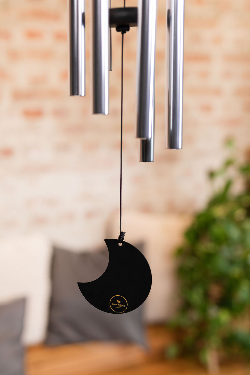 Meinl Sonic Energy MMC32S Moon Meditation Chime, 32 Zoll, Silber – Detail des Mondpendels