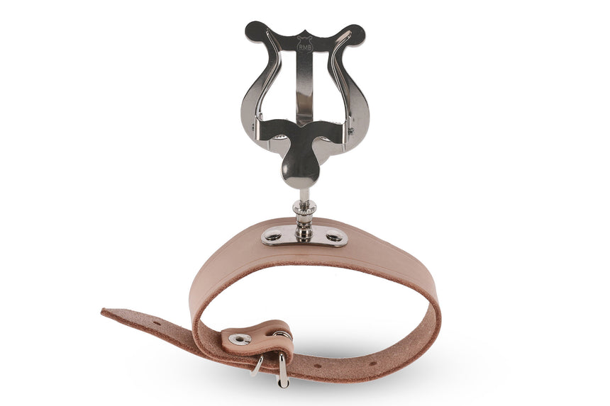 Lyre de flûte GEWA 730.490 avec bracelet en cuir, vue arrière