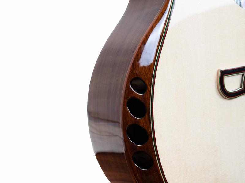 MERIDA Westerngitarre POISON - Grand Jumbo Cutaway - Musik-Ebert Gmbh