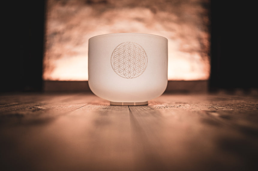 MEINL Sonic Energy Kristallklangschale 8" / C# 432 Hz / Blume des Lebens - Musik-Ebert Gmbh