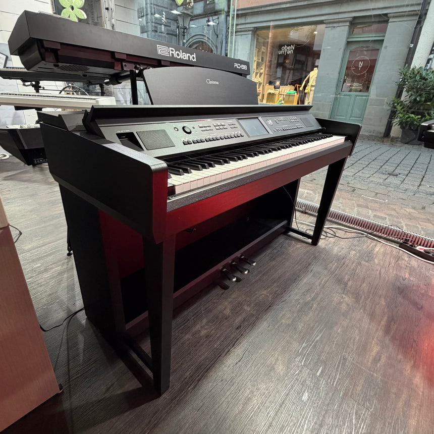 Yamaha CVP 705 schwarz matt Occasion Bj.  ca. 2018/19 (gebraucht) - Musik-Ebert Gmbh