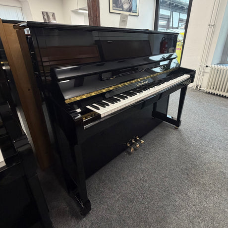 Schimmel 116 C Upright Piano Pre-Owned – Polished Ebony, Year 2004, Made in Germany (Used)