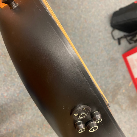 Ovation Ultra 1516PBM-G E-A Pitch Black Elektro-Acousticguitar mit Koffer (B-Ware) - Musik-Ebert Gmbh