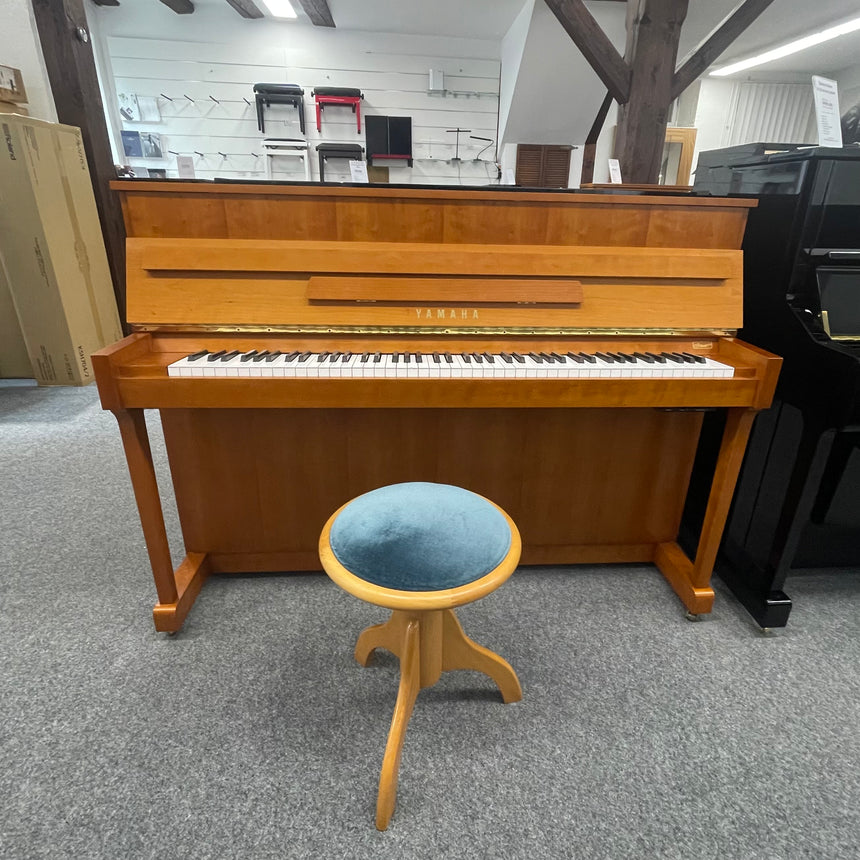 Yamaha Klavier MP 70 N Silent kirsche satiniert Occasion Bj. 2000, sehr guter Zustand (gebraucht) + Klavierhocker - Musik-Ebert Gmbh