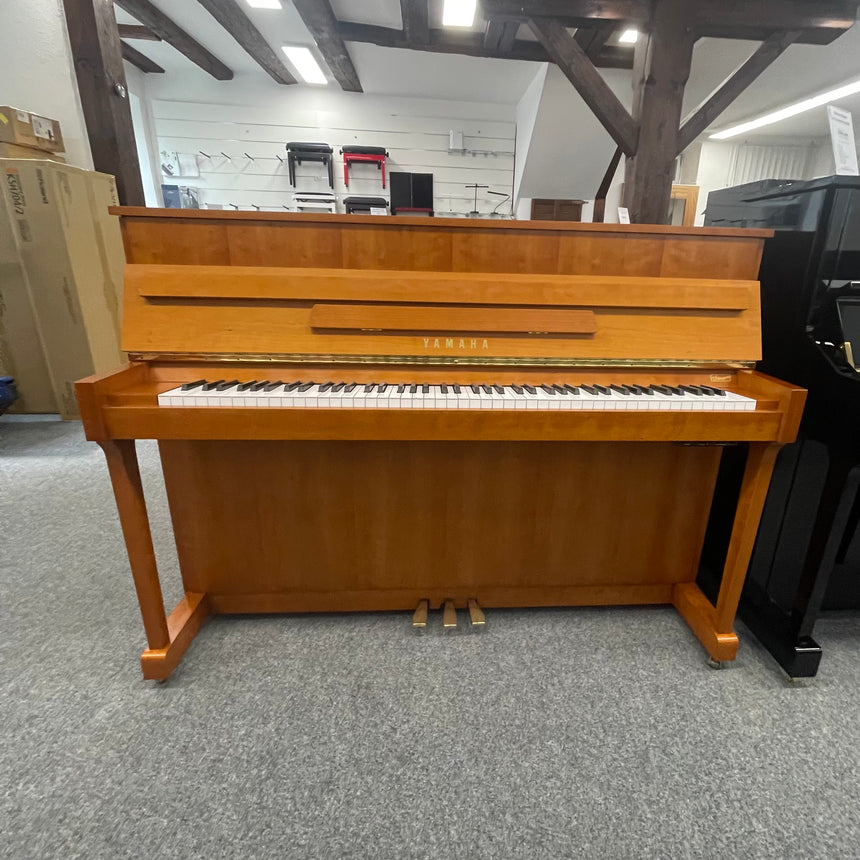 Yamaha Klavier MP 70 N Silent kirsche satiniert Occasion Bj. 2000, sehr guter Zustand (gebraucht) + Klavierhocker - Musik-Ebert Gmbh