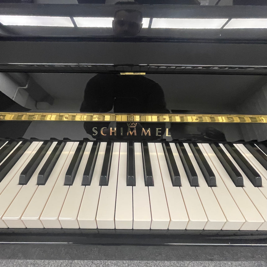 Schimmel Klavier C120 schwarz poliert mit  Bj. 2015 Bestzustand (gebraucht)