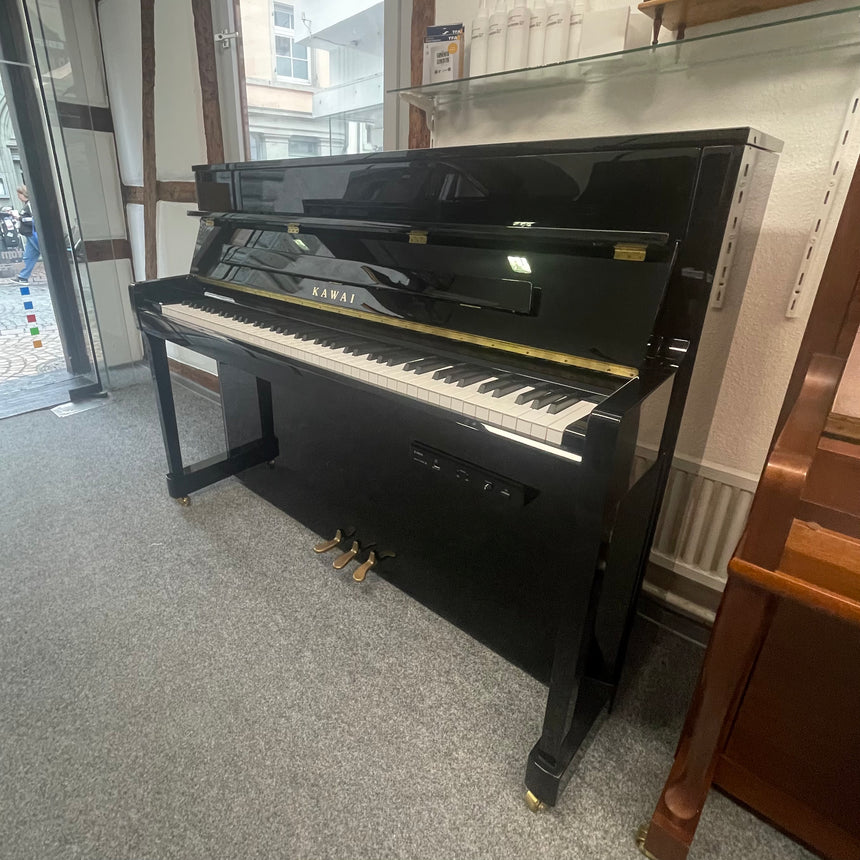 Kawai Klavier K 200 ATX 2 Silent schwarz poliert Occasion Bj. 2017 (gebraucht)