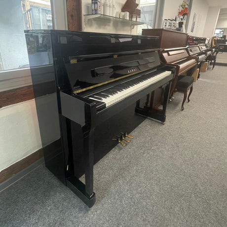 Kawai Klavier K 200 ATX 2 Silent schwarz poliert Occasion Bj. 2017 (gebraucht)