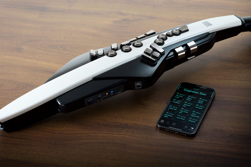 Roland Aerophone AE-20 – Bedienung über die Aerophone Pro Editor App auf dem Smartphone