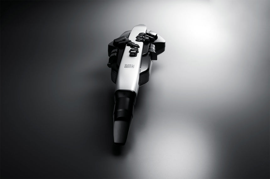 Roland Aerophone AE-20 – Studioaufnahme des Instruments von schräg oben