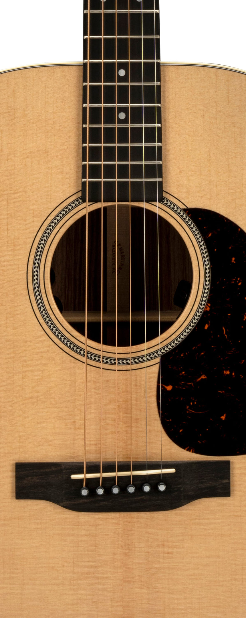Martin D-16E-01 acoustic guitar with natural satin finish and rosewood – detail of the top, soundhole and bridge.