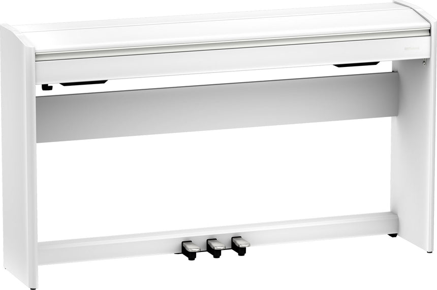 Piano numérique Roland F-701 blanc mat – vue de trois quarts avec le couvercle fermé