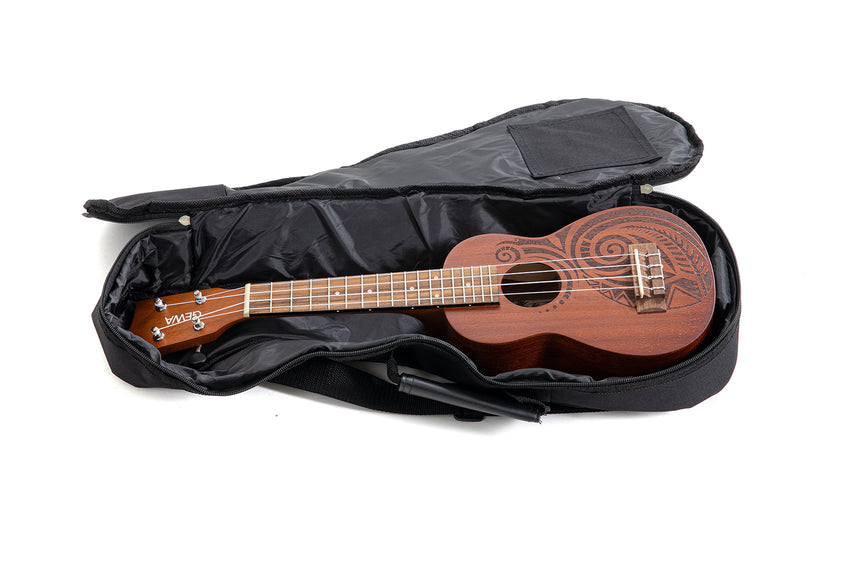 GEWA Manoa soprano ukulele Maori, natural sapele – instrument in the included gig bag