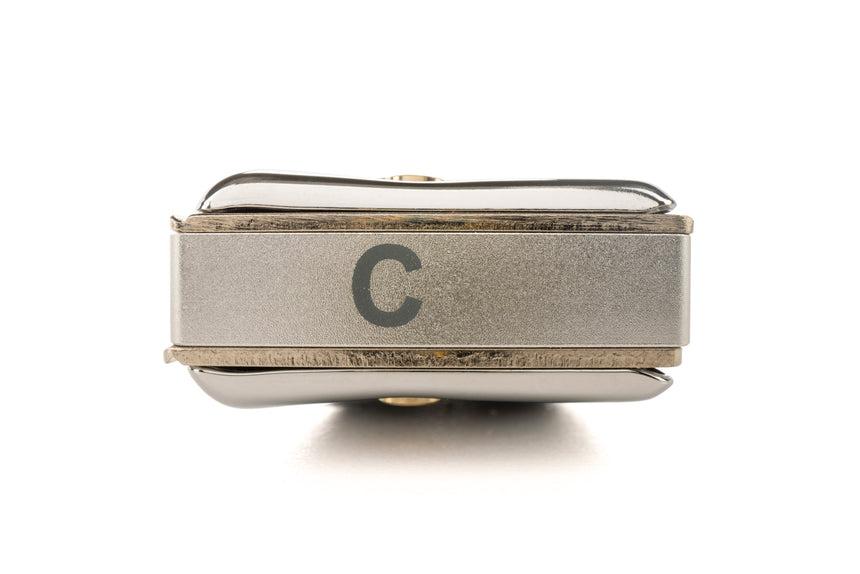 Hohner Meisterklasse MS harmonica in C, chrome plated – end view with C key marking