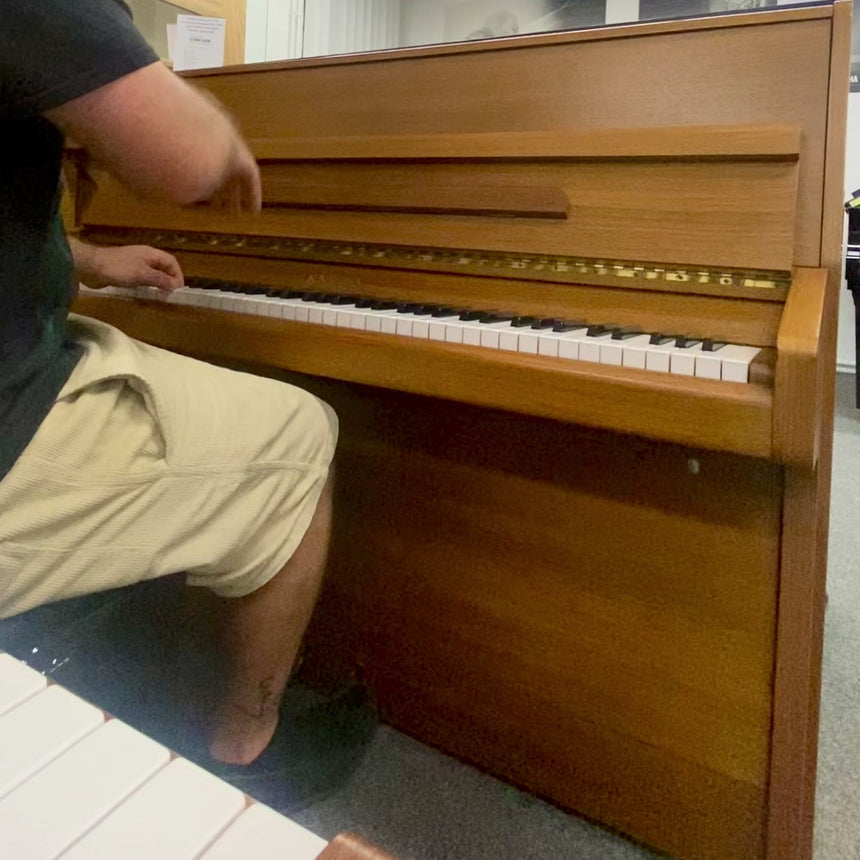 Piano KNIGHT K-112 Occasion en noyer construit en 1980, très beau piano de débutant (d'occasion) 