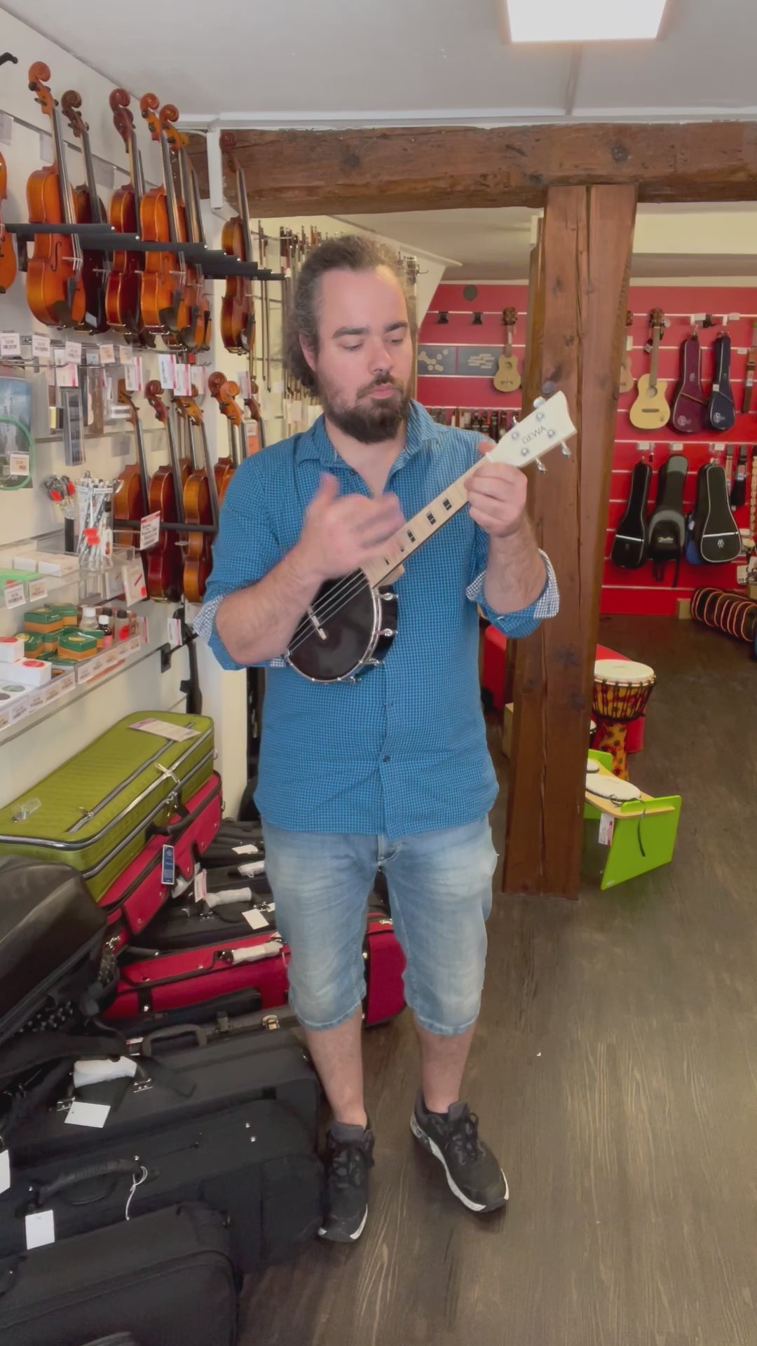 VGS Banjo Ukulele Manoa with bag